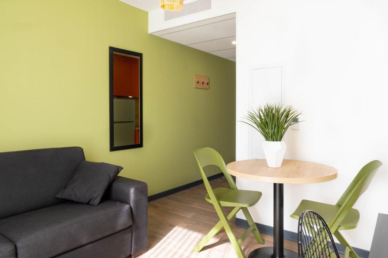 Kabane Montpellier Aparthotel Лат Екстериор снимка